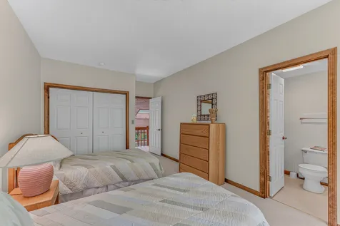72 Appleby Close Carroll NH 03575