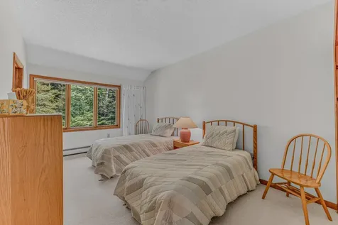 72 Appleby Close Carroll NH 03575