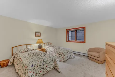 72 Appleby Close Carroll NH 03575