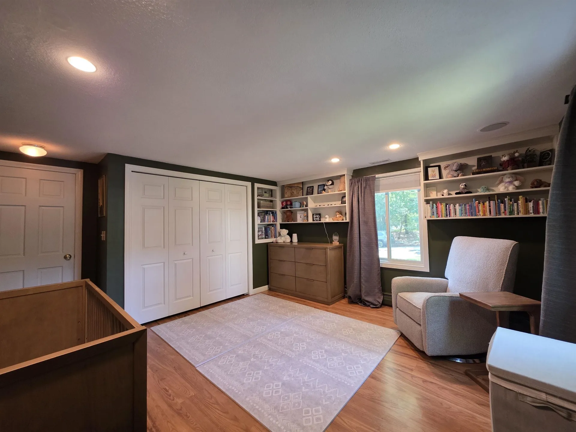 1 Greentrees Drive Hudson NH 03051