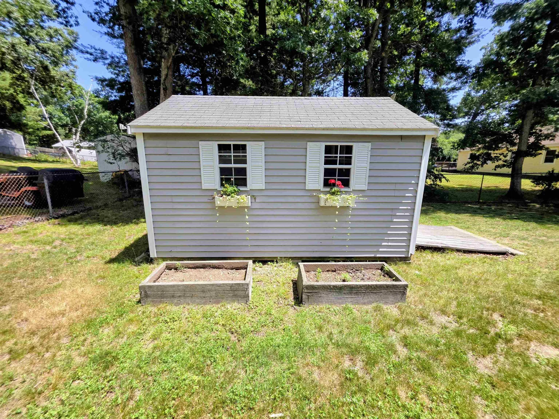 1 Greentrees Drive Hudson NH 03051