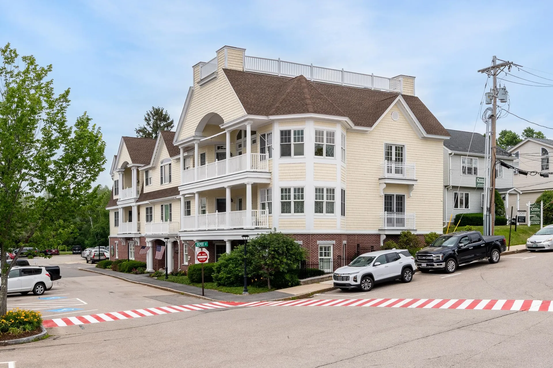 61 Central Avenue Wolfeboro NH 03894