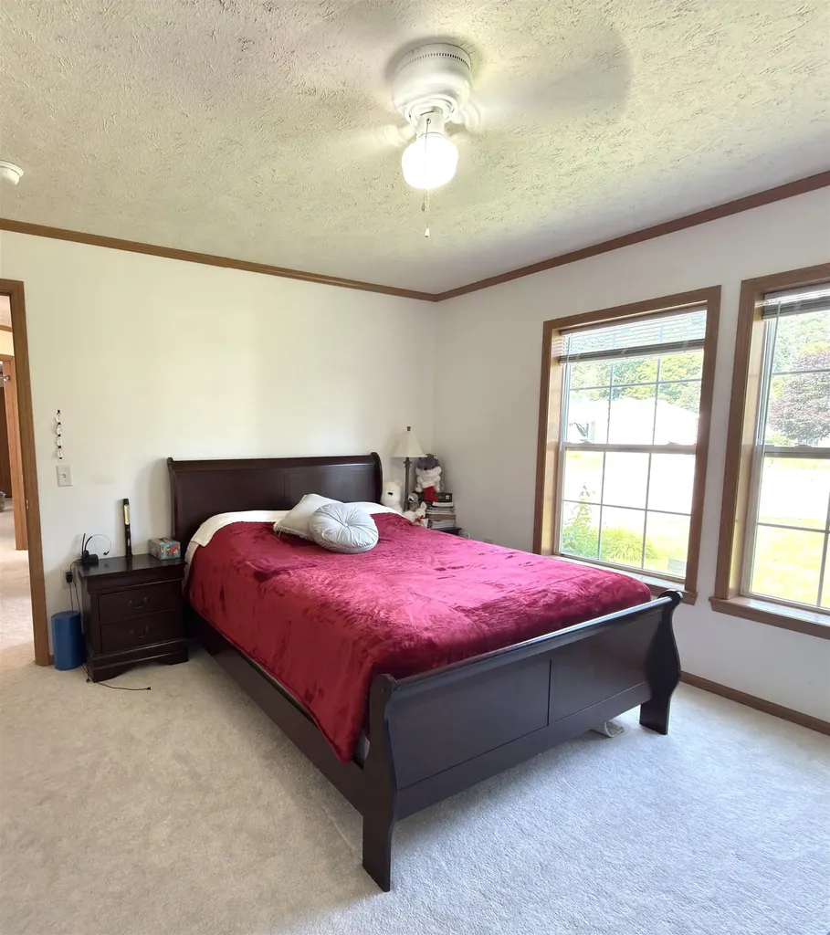 17 Northbrook Road Tilton NH 03276