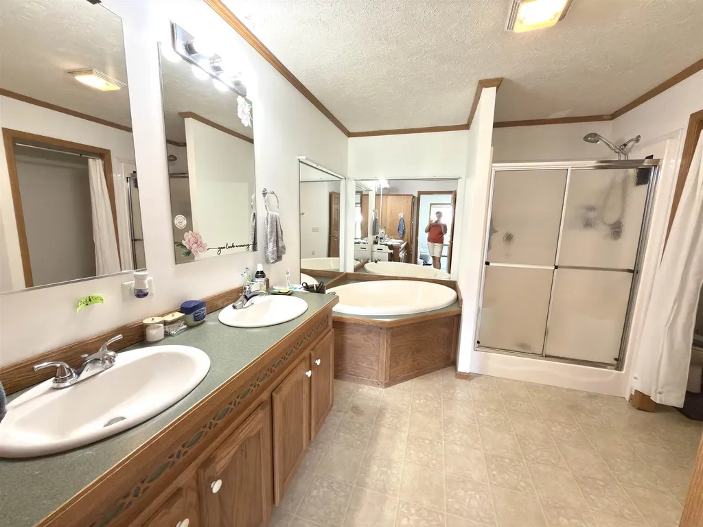 17 Northbrook Road Tilton NH 03276