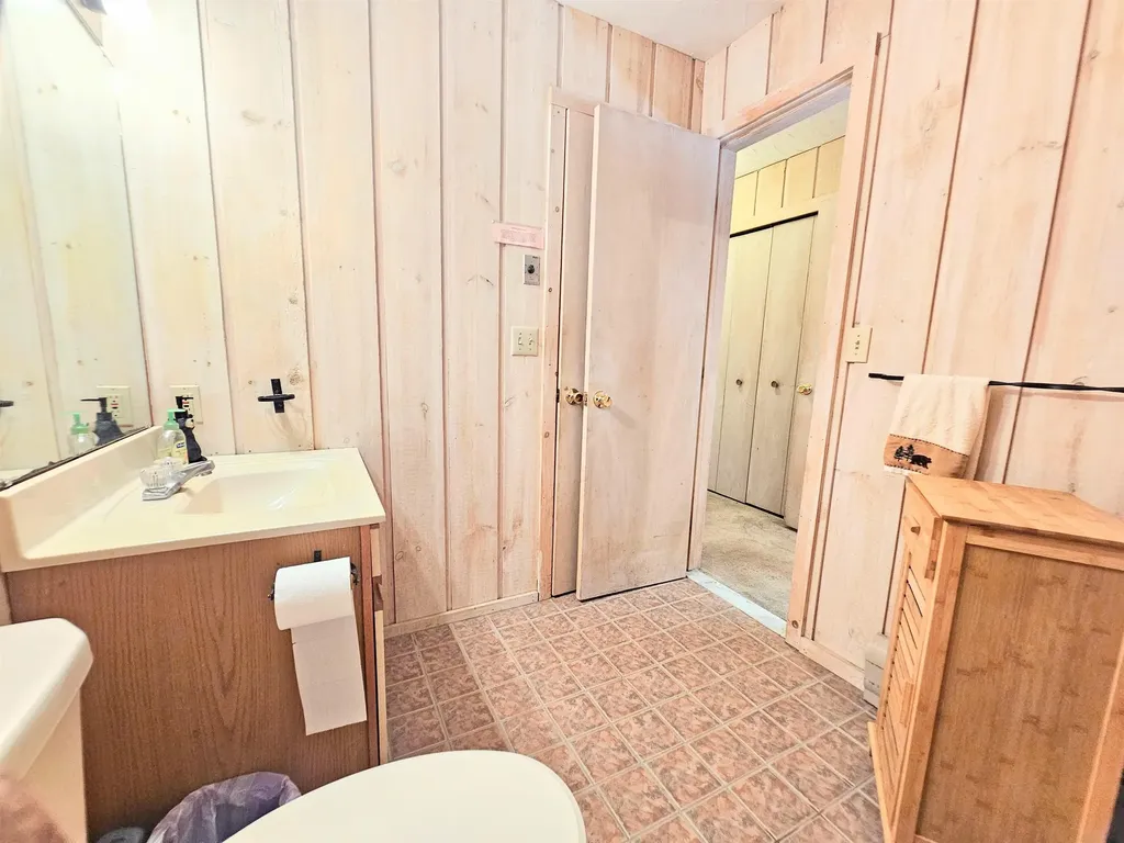 13 Mill Road Dover VT 05356