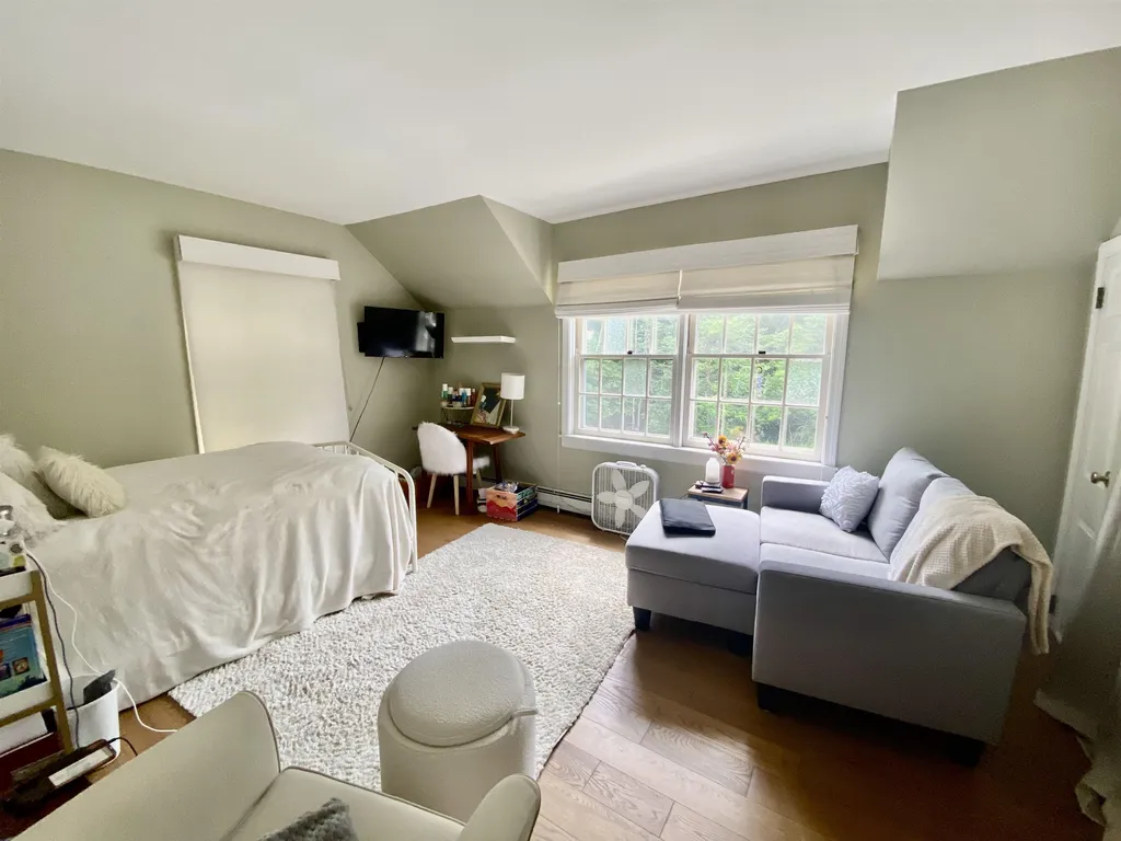121 Townhouse Way Woodstock VT 05091