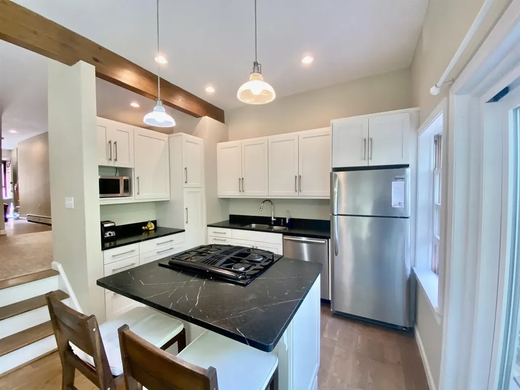 121 Townhouse Way Woodstock VT 05091