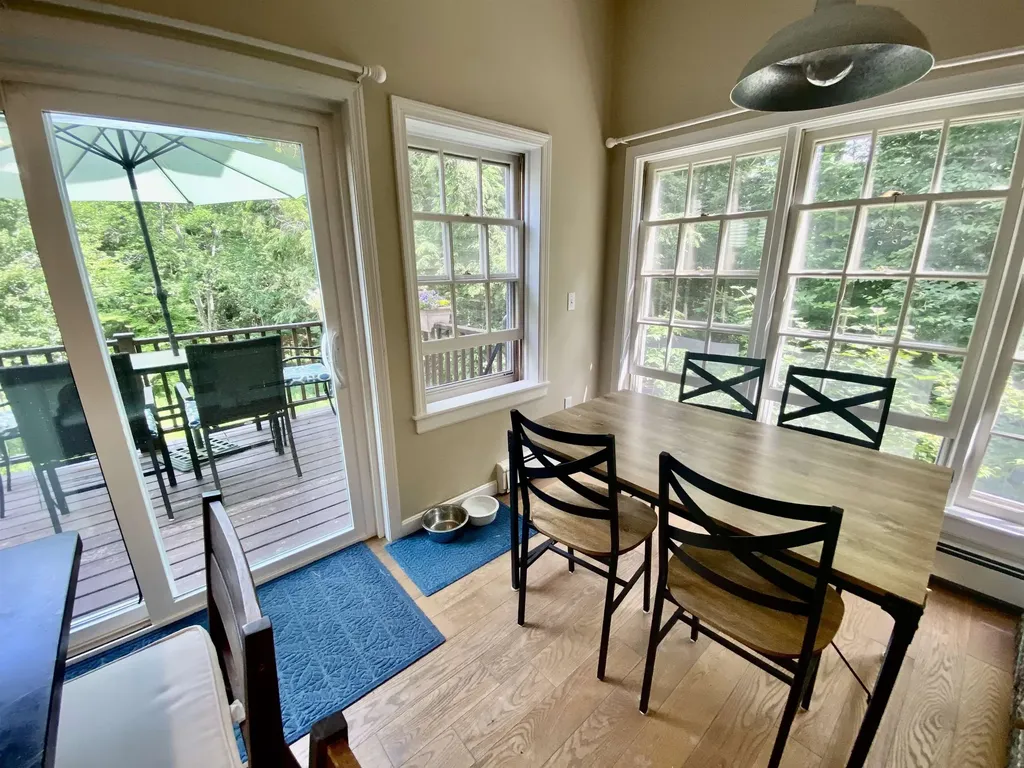 121 Townhouse Way Woodstock VT 05091
