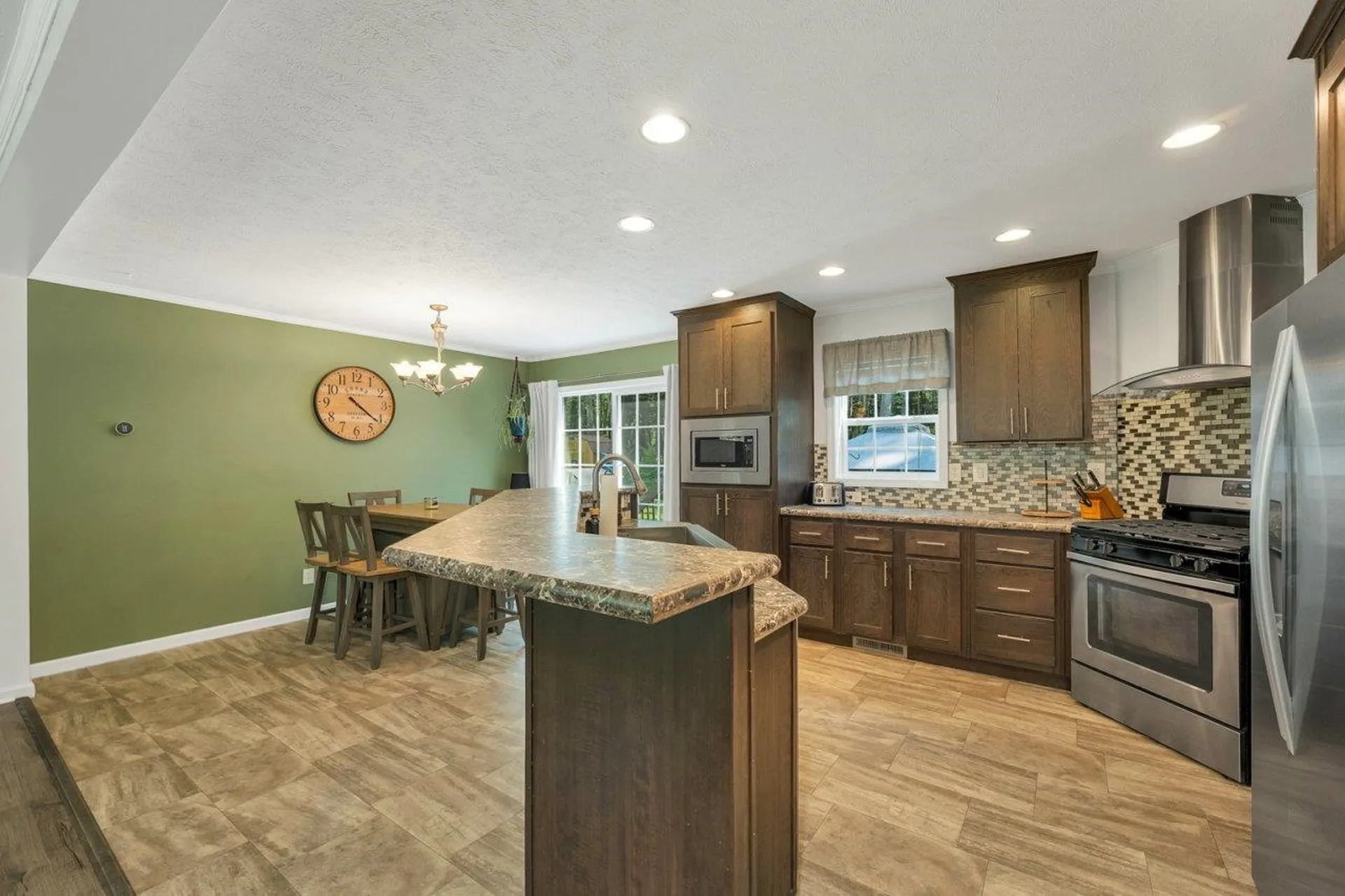 954 Ten Rod Road Farmington NH 03835