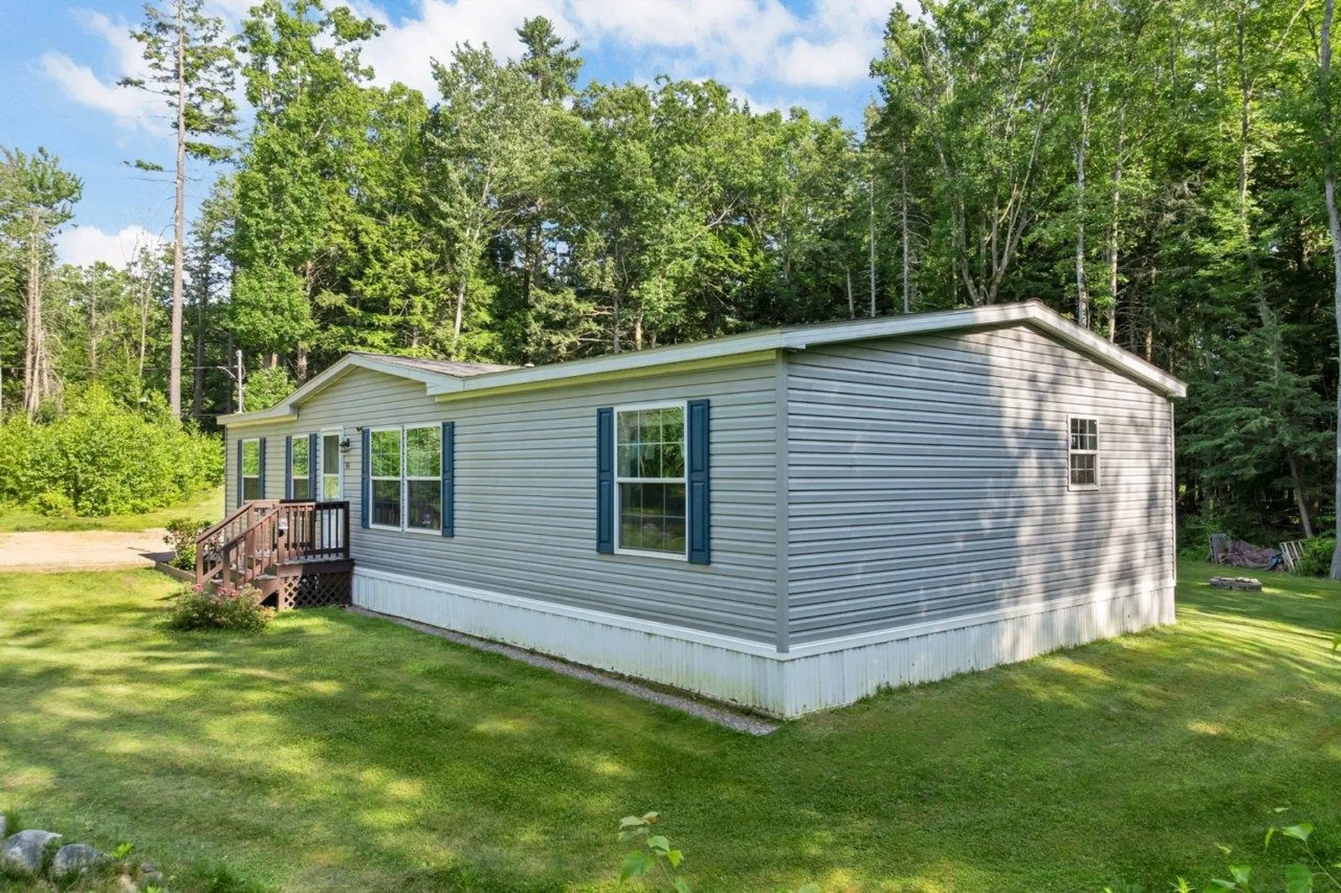 954 Ten Rod Road Farmington NH 03835