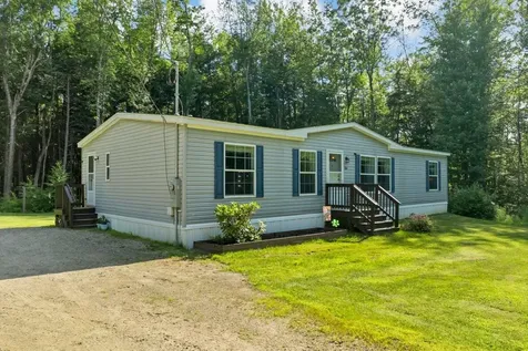954 Ten Rod Road Farmington NH 03835