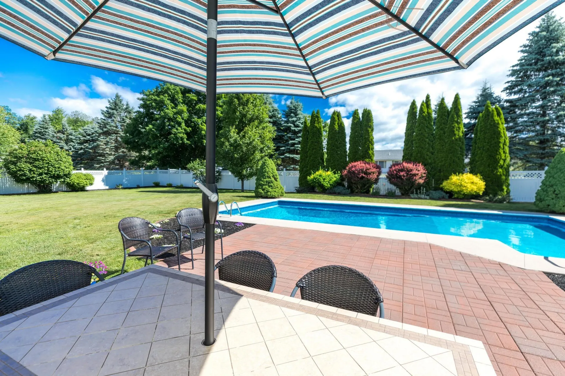 7 Lisa Lane Rochester NH 03868
