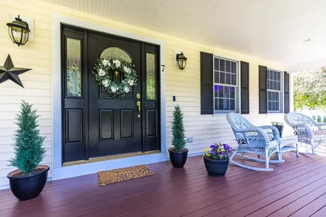 7 Lisa Lane Rochester NH 03868