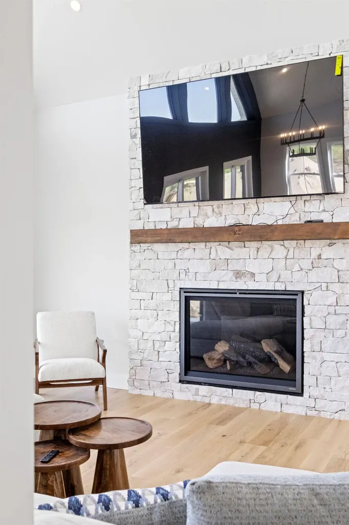 46 Melina's Way Thornton NH 03285