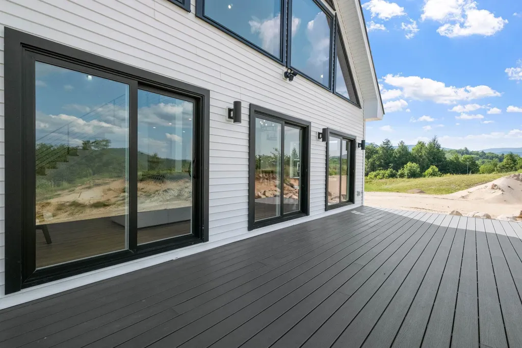 46 Melina's Way Thornton NH 03285