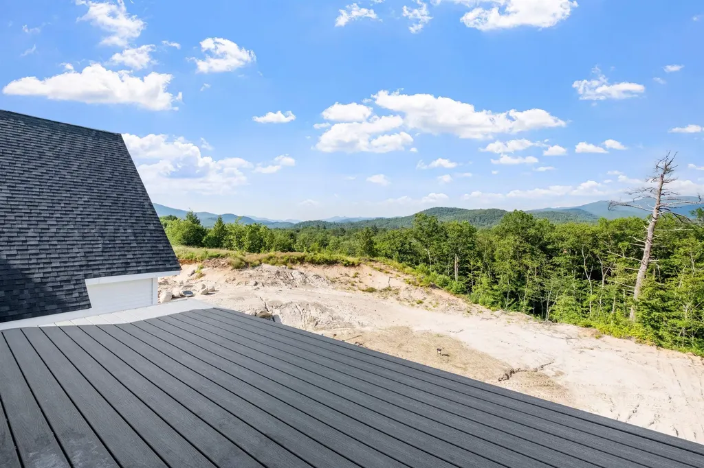 46 Melina's Way Thornton NH 03285