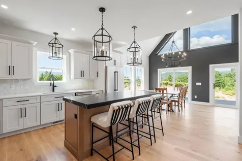 46 Melina's Way Thornton NH 03285