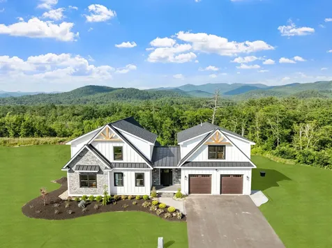 46 Melina's Way Thornton NH 03285