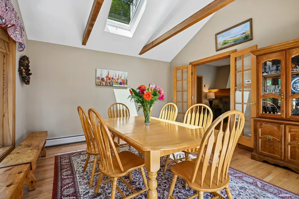 76 Holts Point Road Sandown NH 03873
