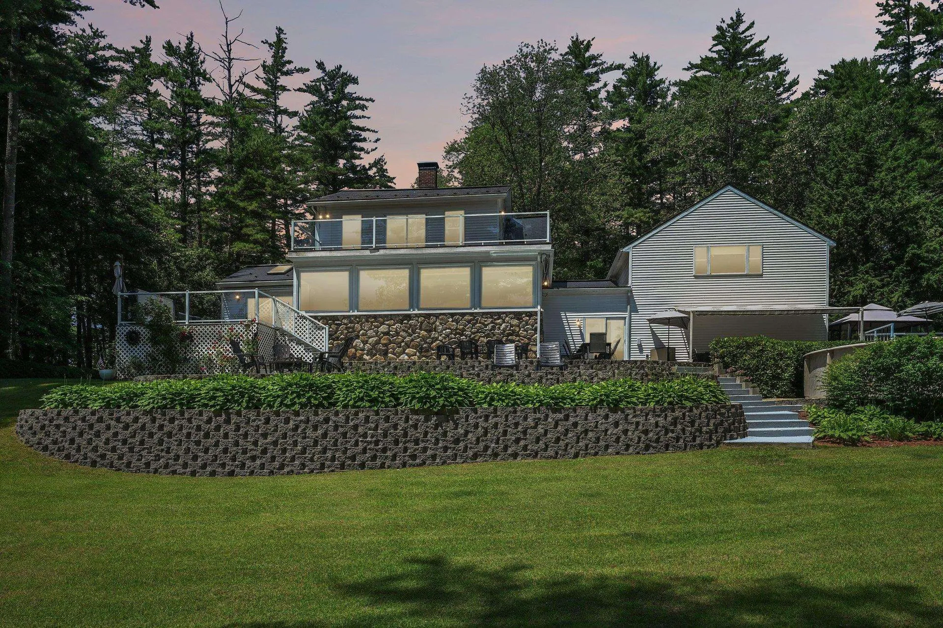 76 Holts Point Road Sandown NH 03873