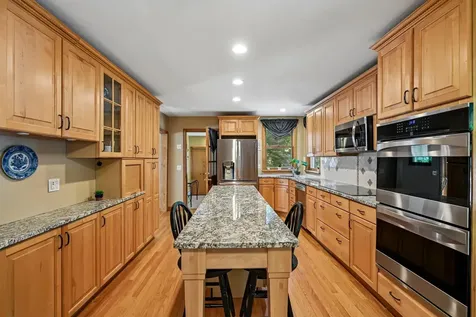 76 Holts Point Road Sandown NH 03873
