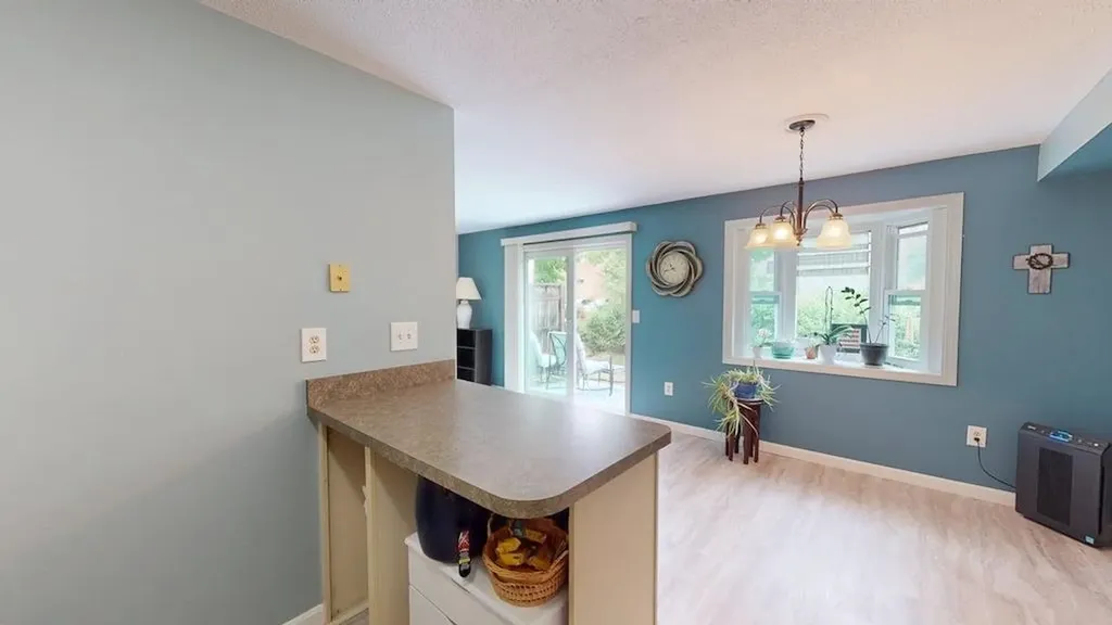 280 Stonebridge Drive Nashua NH 03063