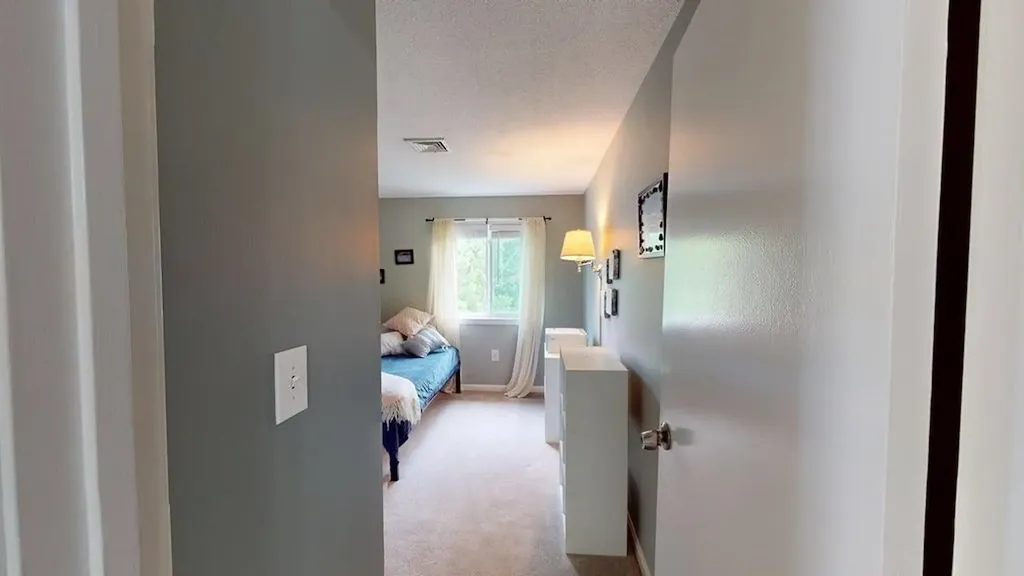 280 Stonebridge Drive Nashua NH 03063
