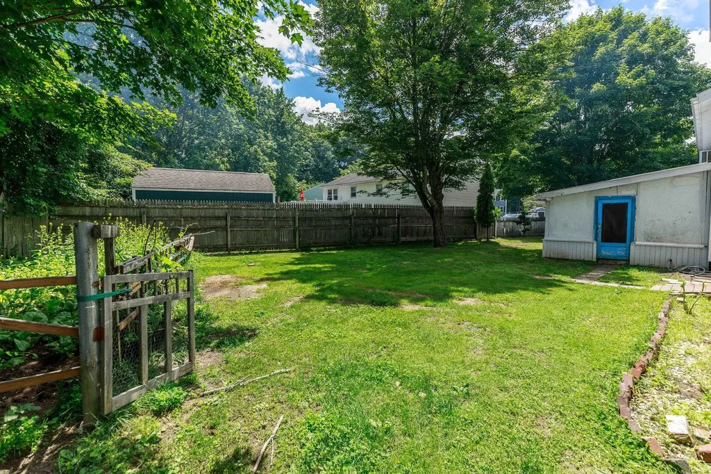 14 Alder Creek Drive Concord NH 03303