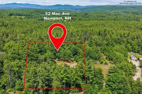 52 Mac Avenue Newport NH 03773