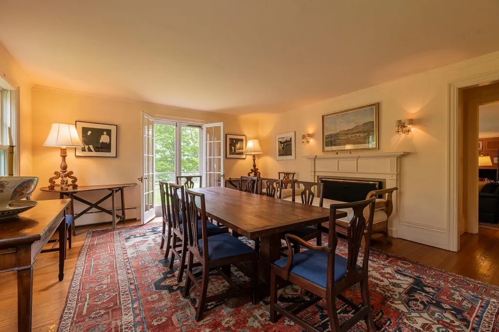 1613 West Road Manchester VT 05255