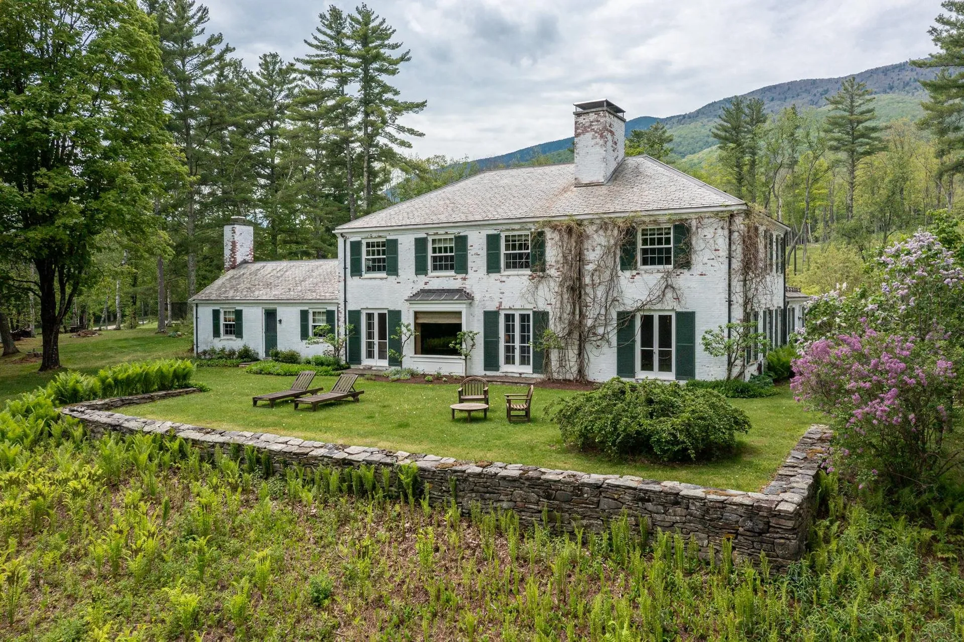 1613 West Road Manchester VT 05255