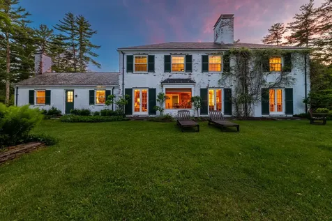 1613 West Road Manchester VT 05255