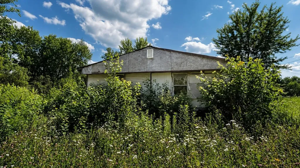 186 Pine Street Troy VT 05859