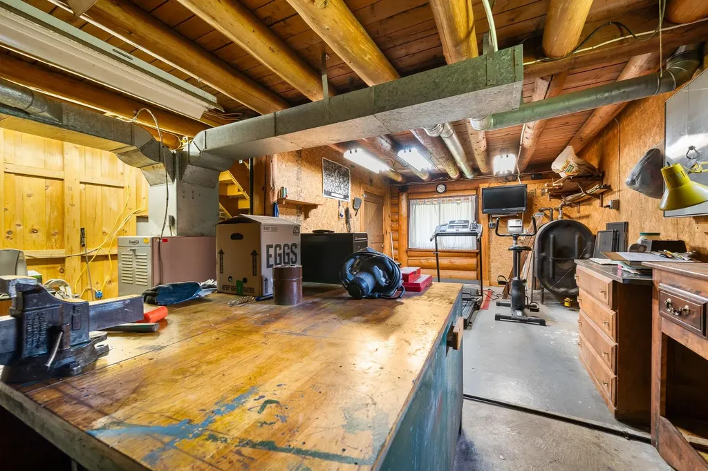 226 East Colebrook Road Colebrook NH 03576