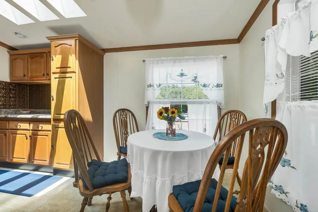 2 Lilac Drive Rochester NH 03867-5254
