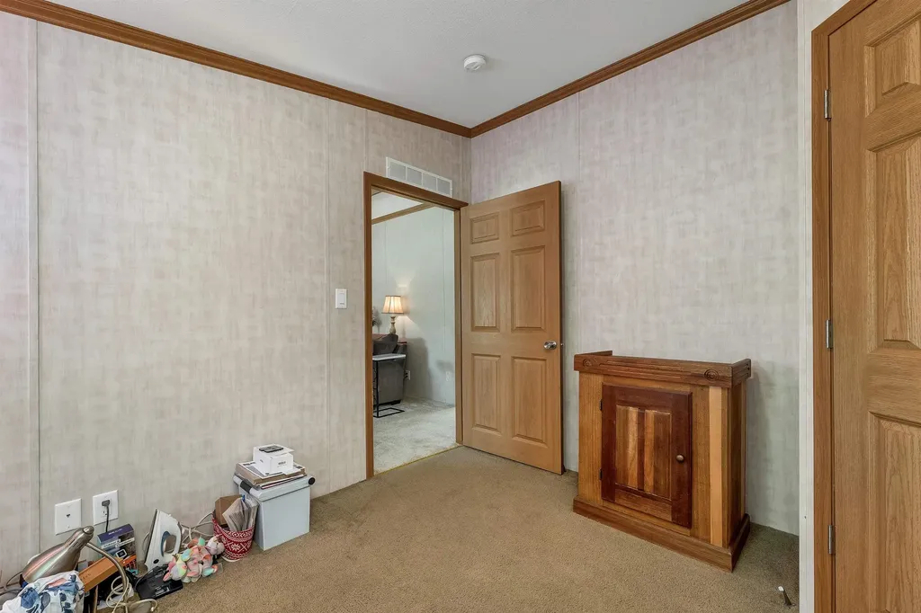 2 Lilac Drive Rochester NH 03867-5254