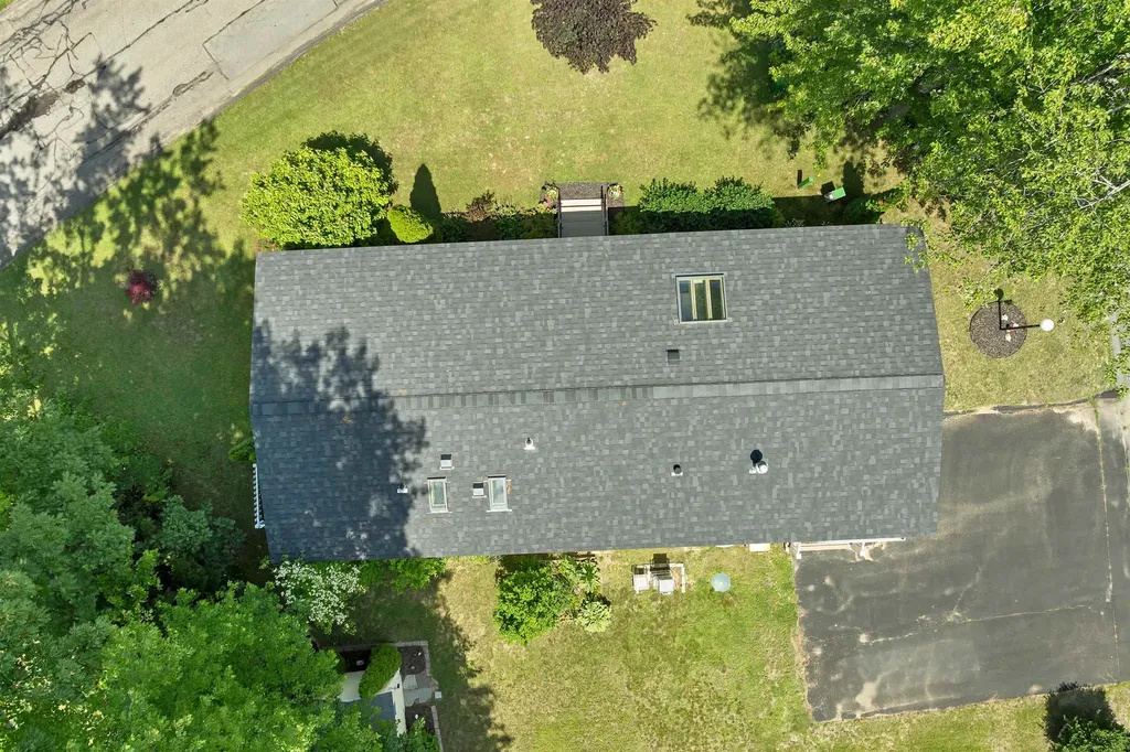 2 Lilac Drive Rochester NH 03867-5254