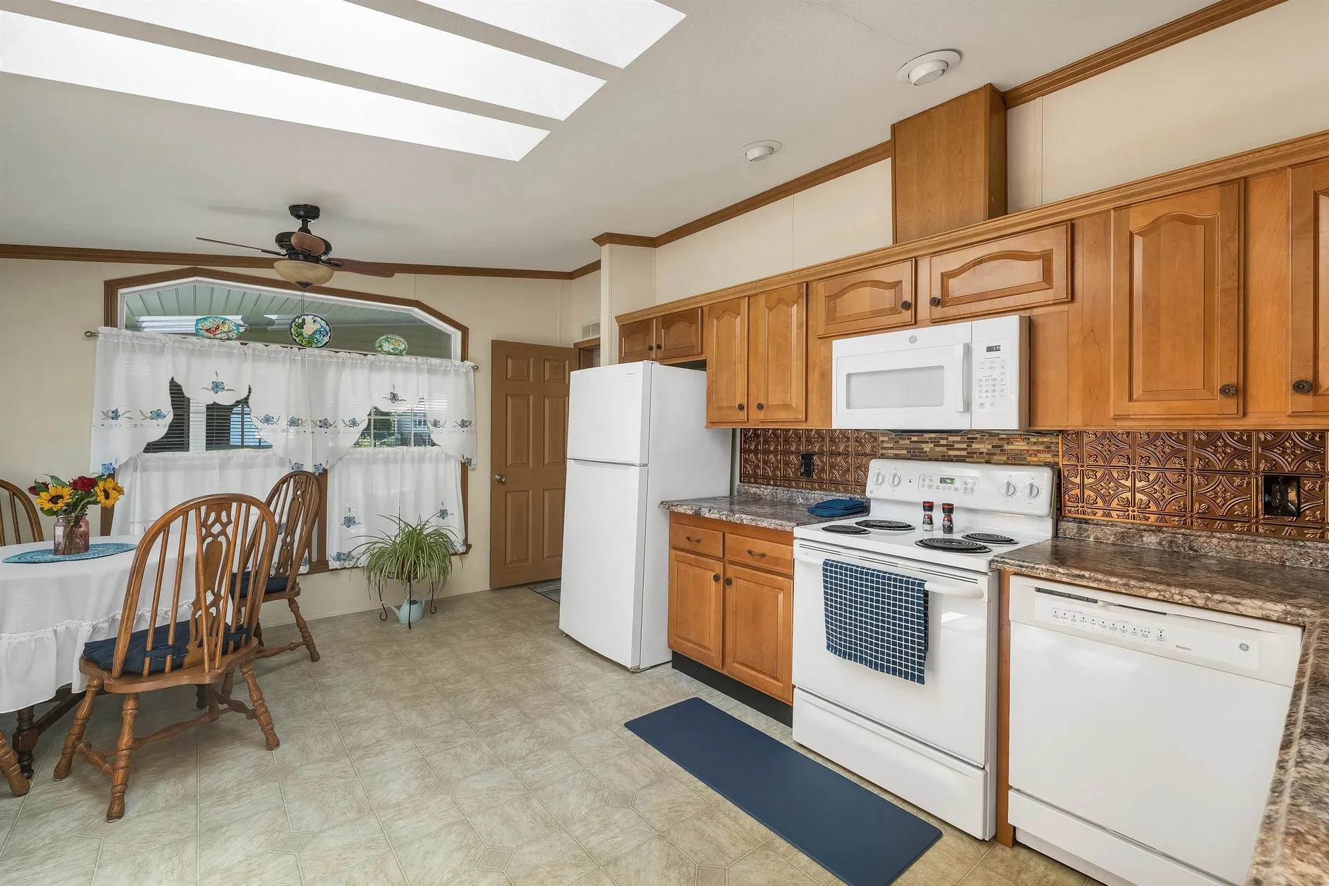2 Lilac Drive Rochester NH 03867-5254