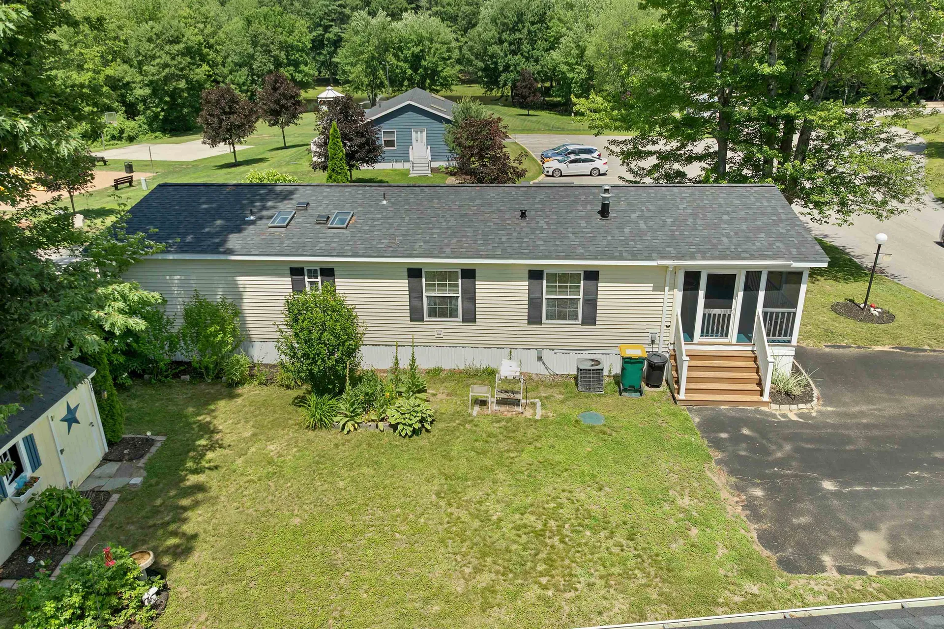 2 Lilac Drive Rochester NH 03867-5254