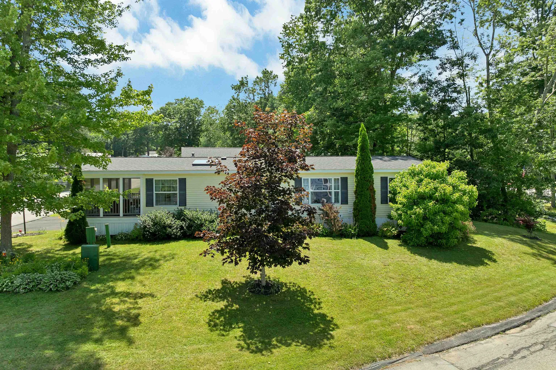 2 Lilac Drive Rochester NH 03867-5254