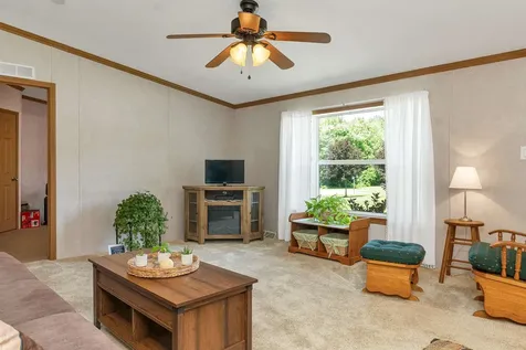2 Lilac Drive Rochester NH 03867-5254