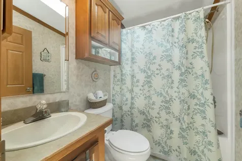 2 Lilac Drive Rochester NH 03867-5254