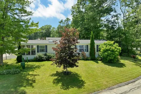 2 Lilac Drive Rochester NH 03867-5254