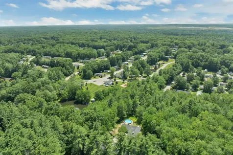 2 Lilac Drive Rochester NH 03867-5254