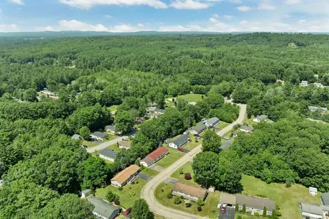 2 Lilac Drive Rochester NH 03867-5254