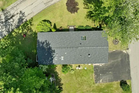 2 Lilac Drive Rochester NH 03867-5254