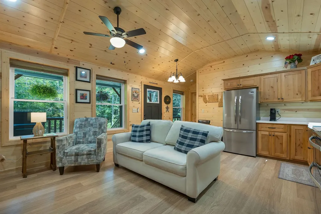 616 Deer Meadow Road Webster NH 03303