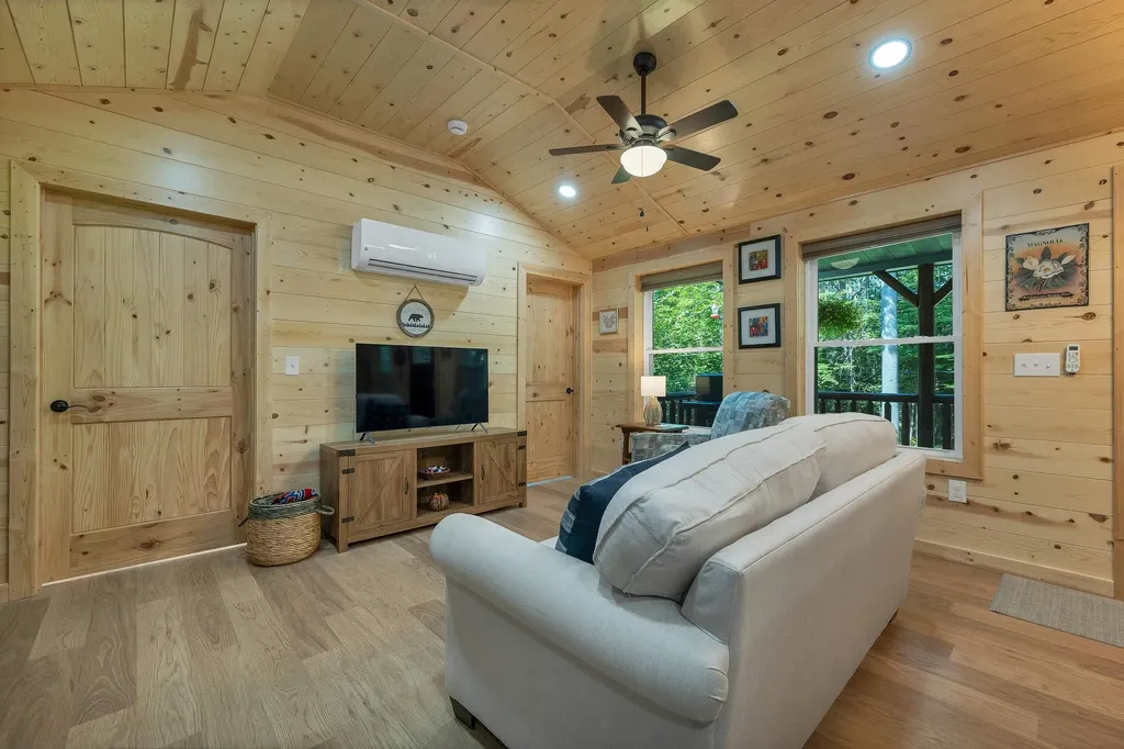 616 Deer Meadow Road Webster NH 03303