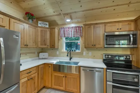 616 Deer Meadow Road Webster NH 03303