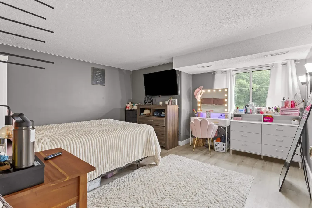 3 Brookside Drive Exeter NH 03833